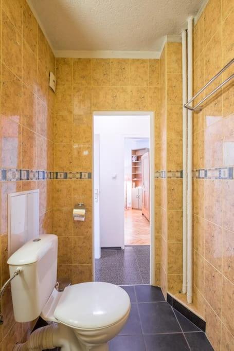 Beautiful Flat In Central Location By Flat Mаnager Sofia Esterno foto
