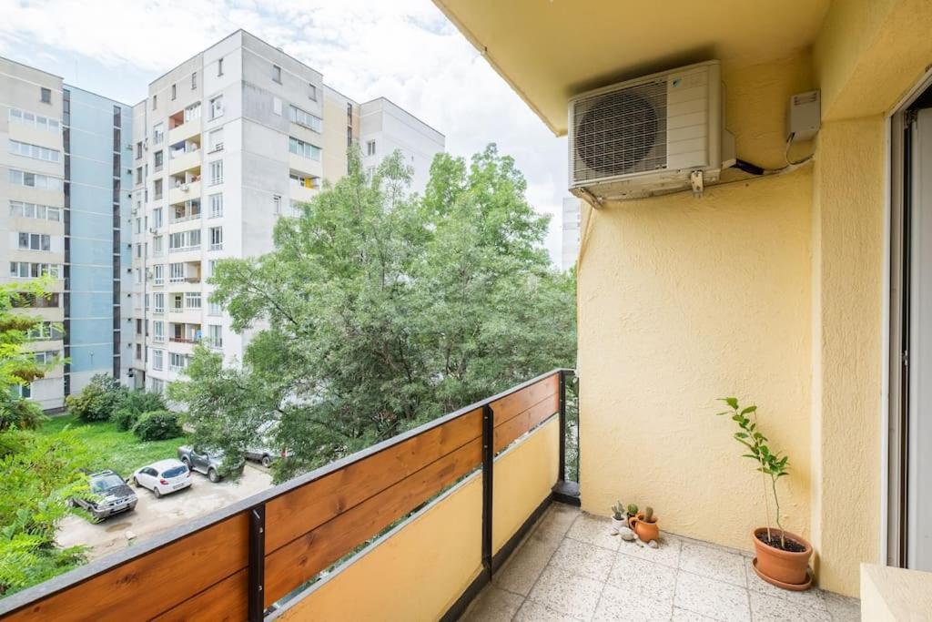 Beautiful Flat In Central Location By Flat Mаnager Sofia Esterno foto